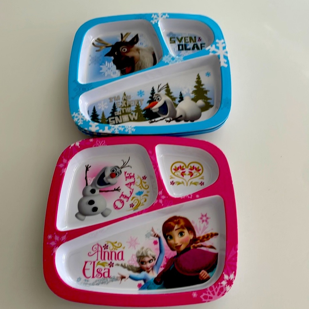 Kids plates, set of 6, used excellent condition.